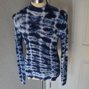 SUN+STONE TIE-DYE WAFFLE MOCK TURTILE NECK SWEATER - Size: Small